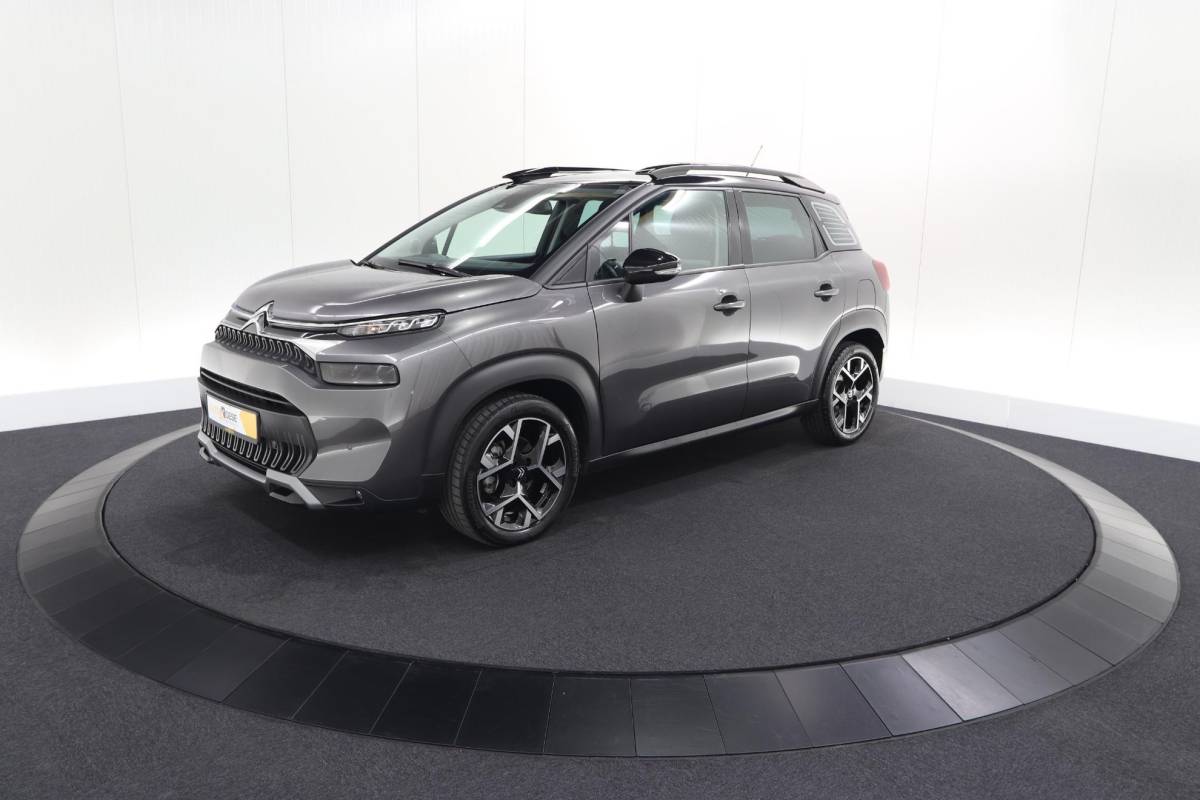 Citroën C3 Aircross Citroen C3 Aircross PureTech 130 EAT6 Shine Pack | Camera | Apple Carplay | Parkeersensoren | Navigatie