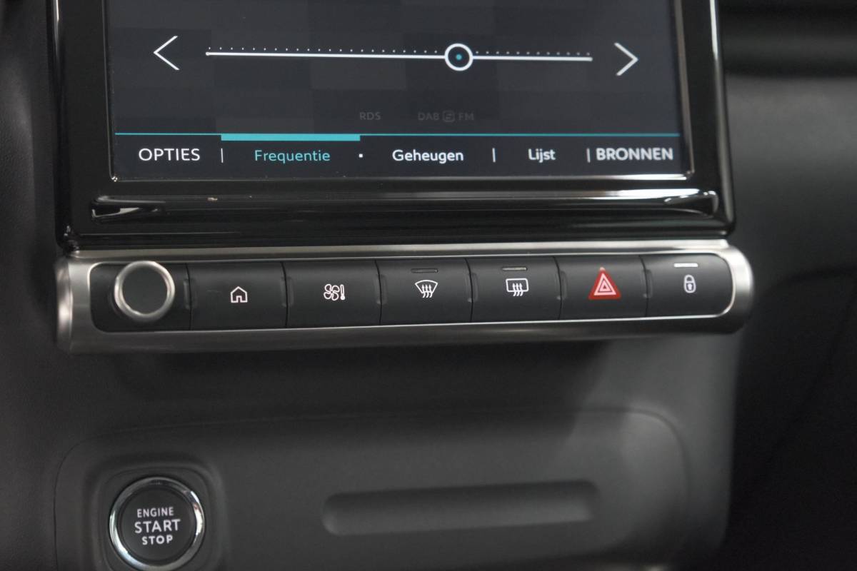 Citroën C3 Aircross Citroen C3 Aircross PureTech 130 EAT6 Shine Pack | Camera | Apple Carplay | Parkeersensoren | Navigatie