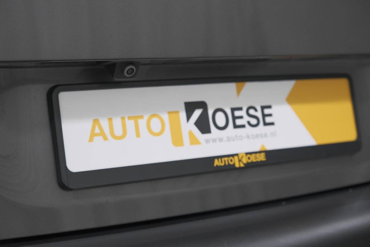 Citroën C3 Aircross Citroen C3 Aircross PureTech 130 EAT6 Shine Pack | Camera | Apple Carplay | Parkeersensoren | Navigatie