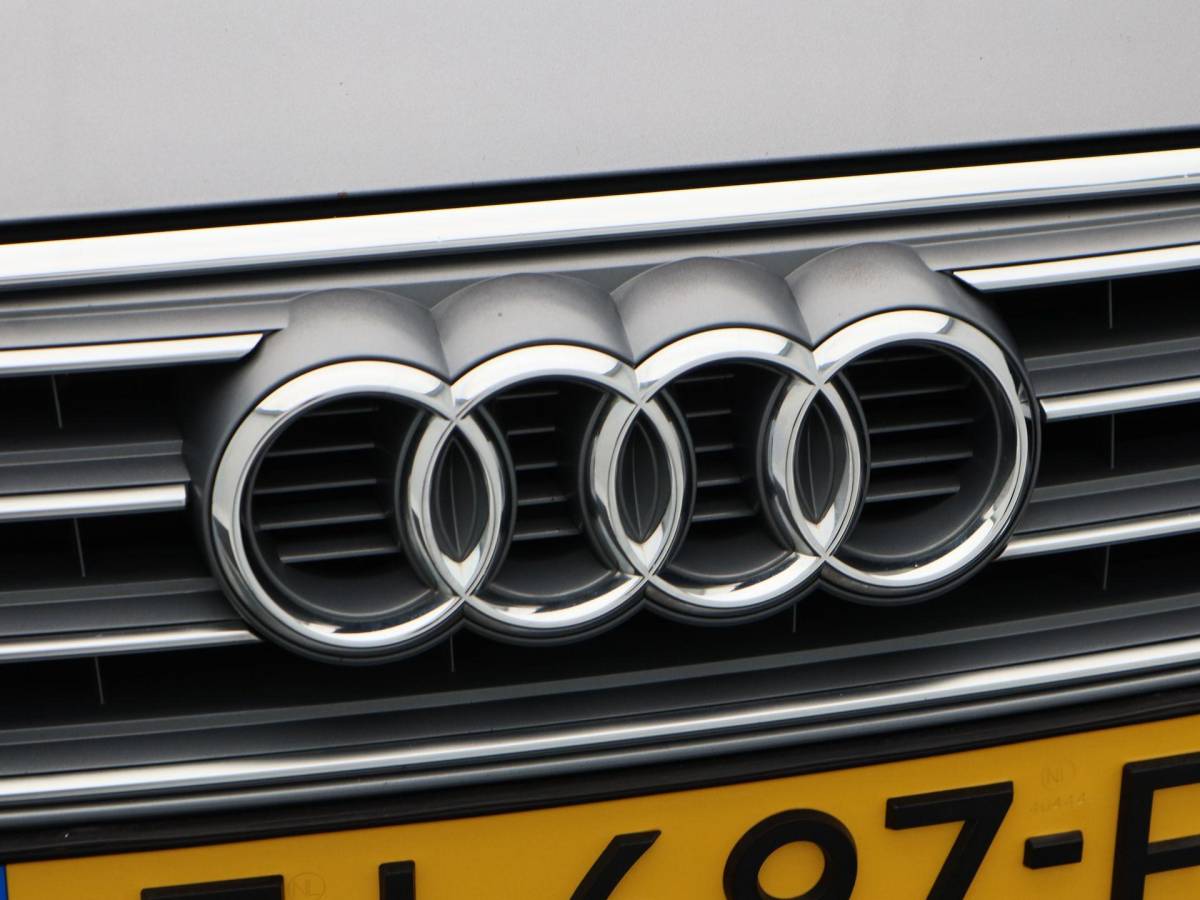 Audi A4 Audi A4 Avant 1.4 TFSi 150 Pk Automaat S-Line | Full LED | Trekhaak | Navigatie | B&O Audio | 18 Inch | Elektrische Achterklep | 118.118 km!!