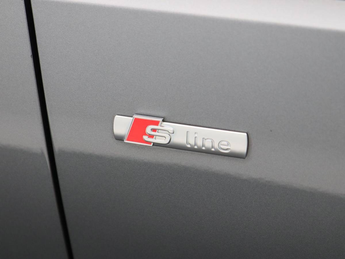 Audi A4 Audi A4 Avant 1.4 TFSi 150 Pk Automaat S-Line | Full LED | Trekhaak | Navigatie | B&O Audio | 18 Inch | Elektrische Achterklep | 118.118 km!!