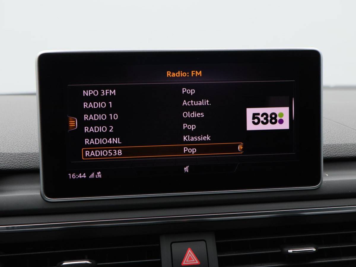 Audi A4 Audi A4 Avant 1.4 TFSi 150 Pk Automaat S-Line | Full LED | Trekhaak | Navigatie | B&O Audio | 18 Inch | Elektrische Achterklep | 118.118 km!!