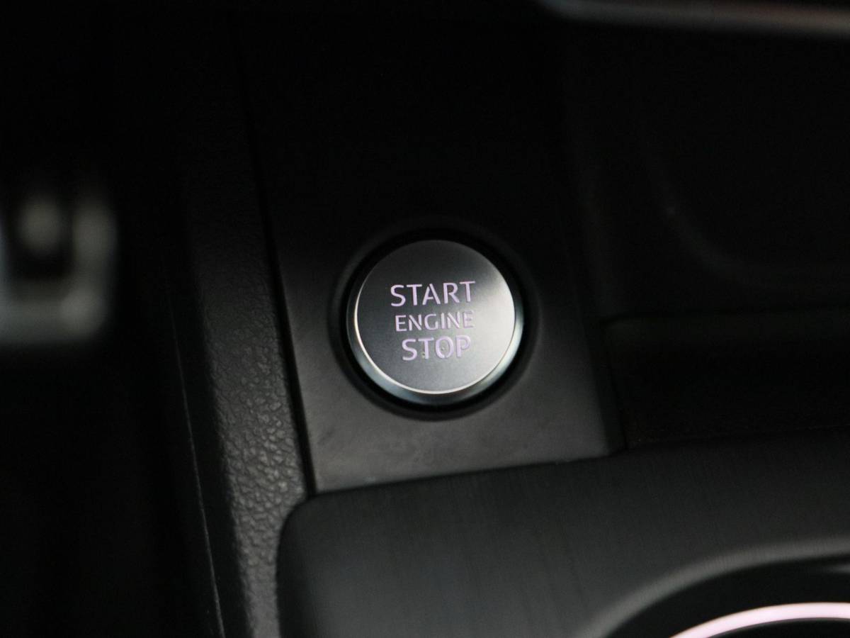 Audi A4 Audi A4 Avant 1.4 TFSi 150 Pk Automaat S-Line | Full LED | Trekhaak | Navigatie | B&O Audio | 18 Inch | Elektrische Achterklep | 118.118 km!!