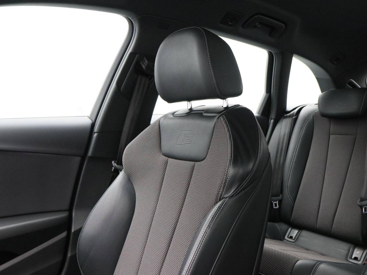 Audi A4 Audi A4 Avant 1.4 TFSi 150 Pk Automaat S-Line | Full LED | Trekhaak | Navigatie | B&O Audio | 18 Inch | Elektrische Achterklep | 118.118 km!!