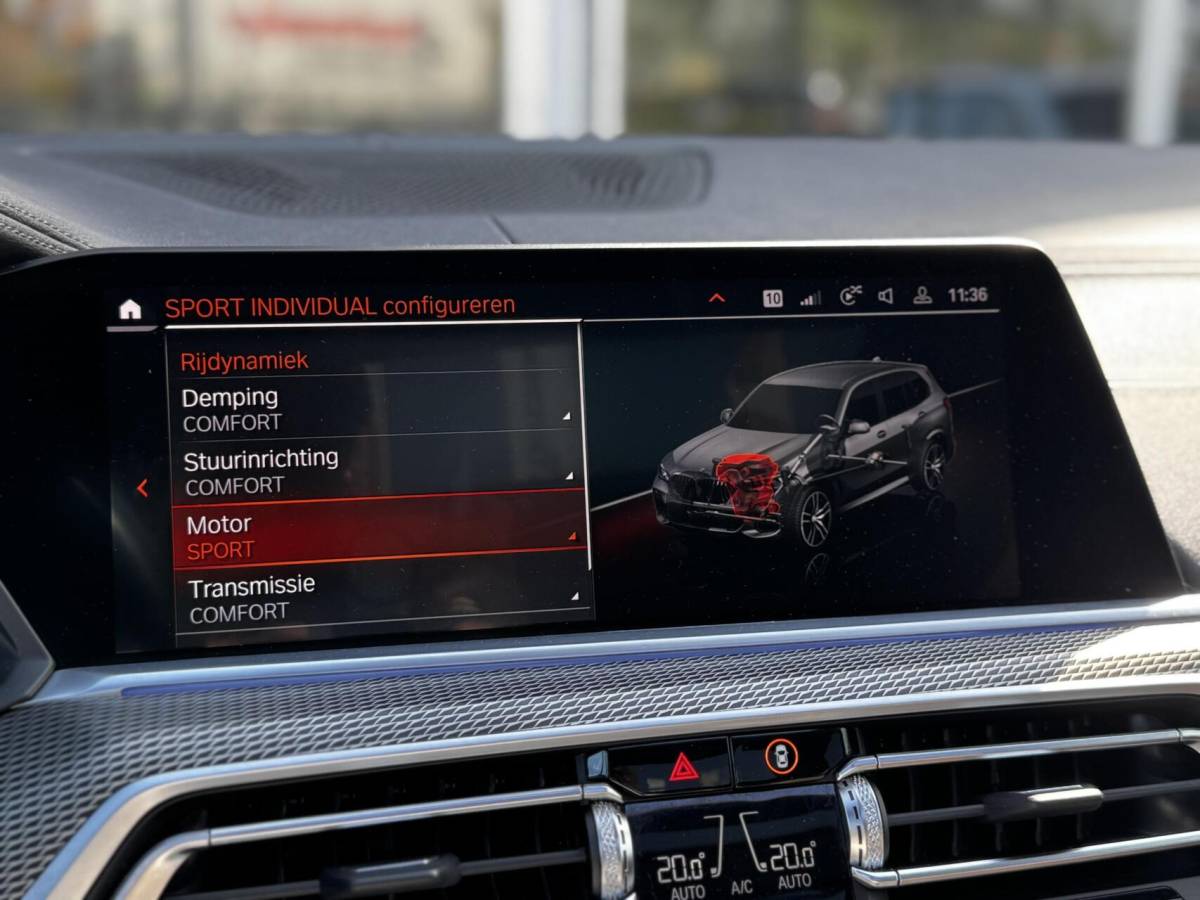 BMW X5 BMW X5 xDrive30d M-Sport|Pano|Indivi|Lucht|Sfeerve|El.Trekha