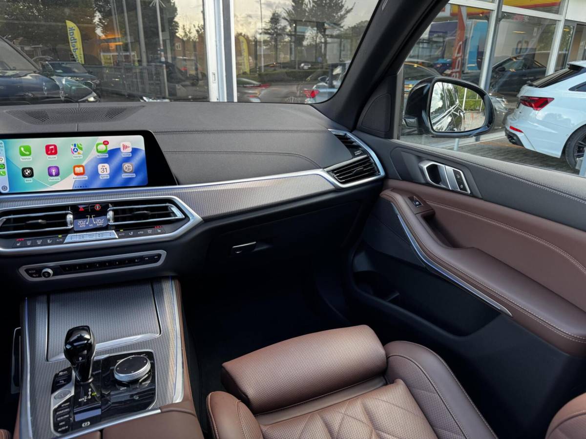 BMW X5 BMW X5 xDrive30d M-Sport|Pano|Indivi|Lucht|Sfeerve|El.Trekha