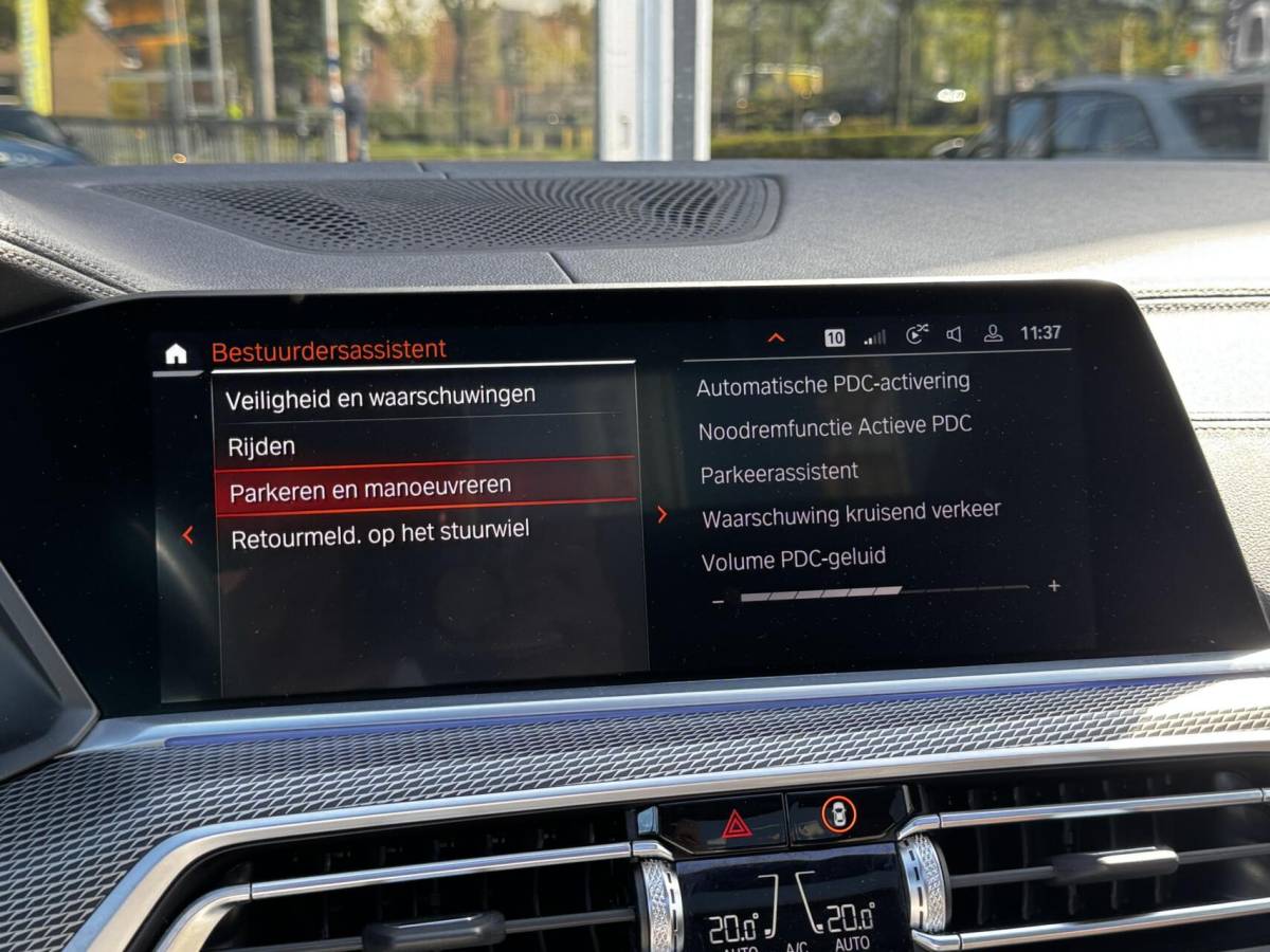 BMW X5 BMW X5 xDrive30d M-Sport|Pano|Indivi|Lucht|Sfeerve|El.Trekha
