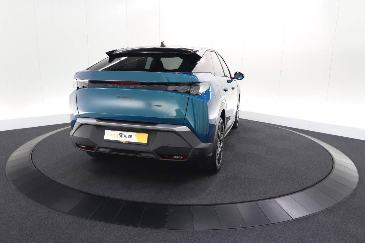Peugeot 3008 Peugeot 3008 1.2 Hybrid 136 GT | Elektrische Kofferklep | Camera | Adaptieve Cruise Control | Apple CarPlay