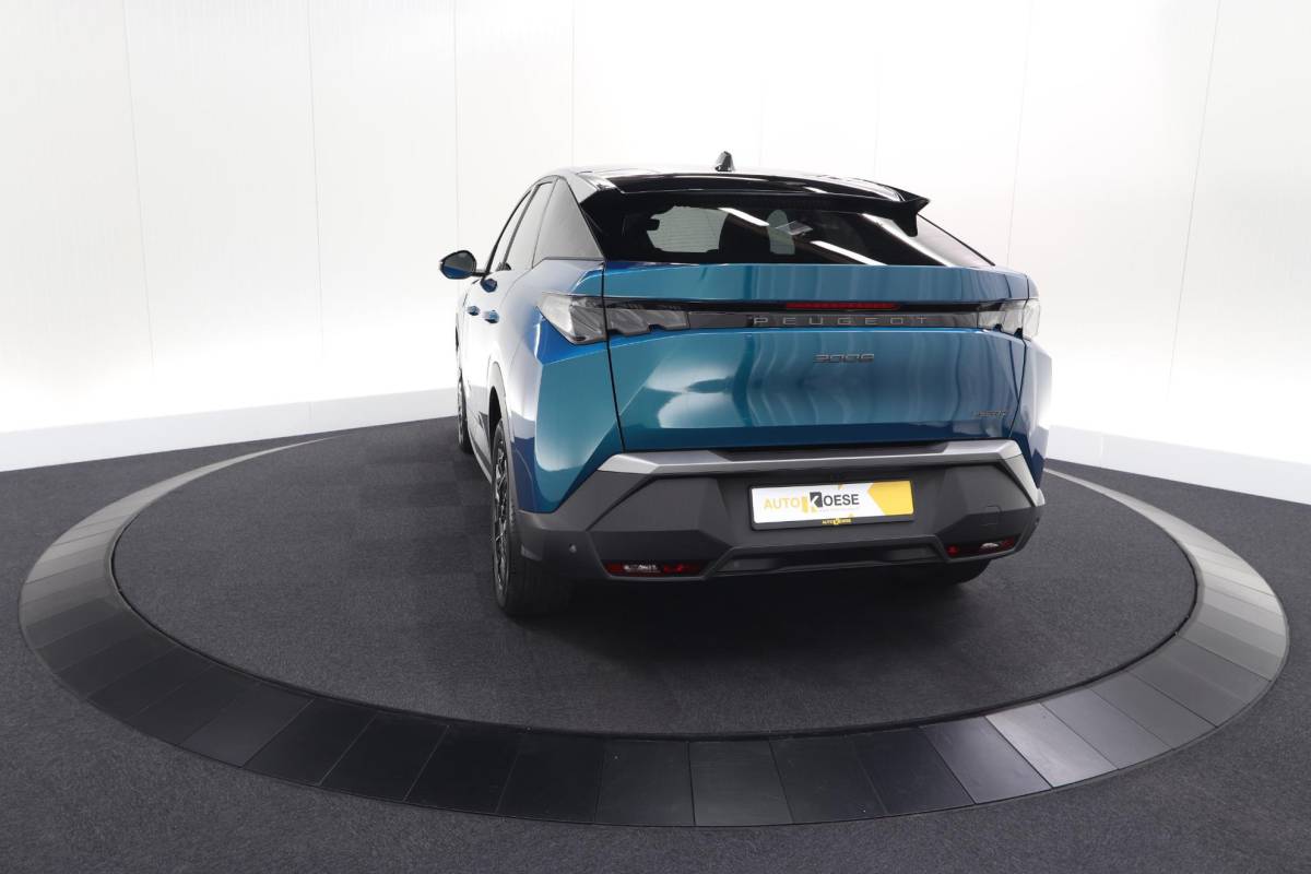 Peugeot 3008 Peugeot 3008 1.2 Hybrid 136 GT | Elektrische Kofferklep | Camera | Adaptieve Cruise Control | Apple CarPlay