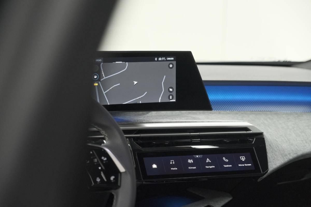 Peugeot 3008 Peugeot 3008 1.2 Hybrid 136 GT | Elektrische Kofferklep | Camera | Adaptieve Cruise Control | Apple CarPlay