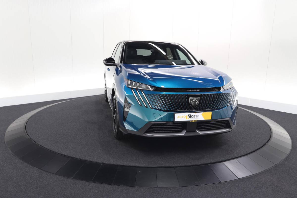 Peugeot 3008 Peugeot 3008 1.2 Hybrid 136 GT | Elektrische Kofferklep | Camera | Adaptieve Cruise Control | Apple CarPlay
