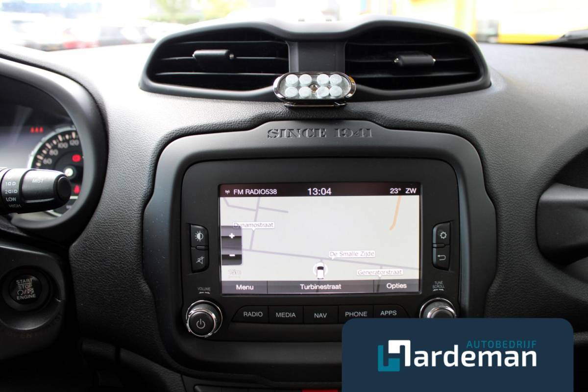 Jeep Renegade Jeep Renegade 1.4 MultiAir Limited Trekhaak Xenon