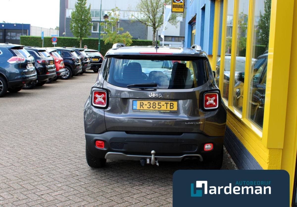 Jeep Renegade Jeep Renegade 1.4 MultiAir Limited Trekhaak Xenon
