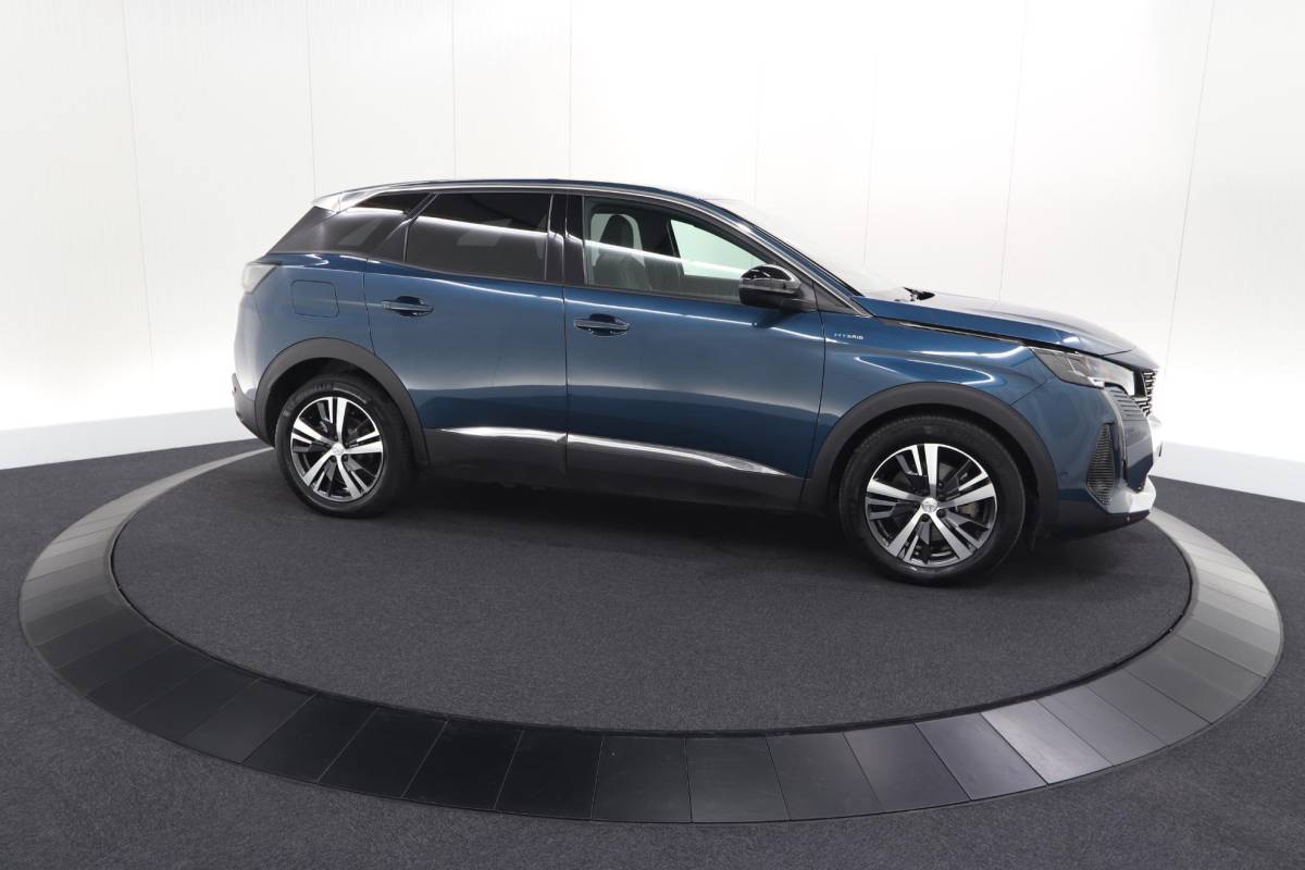 Peugeot 3008 Peugeot 3008 1.6 HYbrid 225 Allure | Camera | Dodehoekdetectie | Apple Carplay | Navigatie