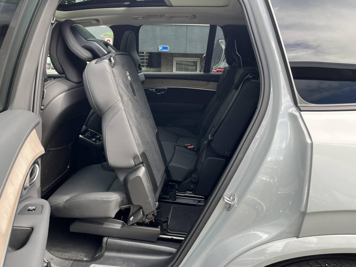 Volvo XC90 Volvo XC90 2.0 T8 Plug-in hybrid AWD Plus Dark ACC | APPLE CARP. | 7. PERSOONS | PANNO. DAK | 360˚ CAMERA |