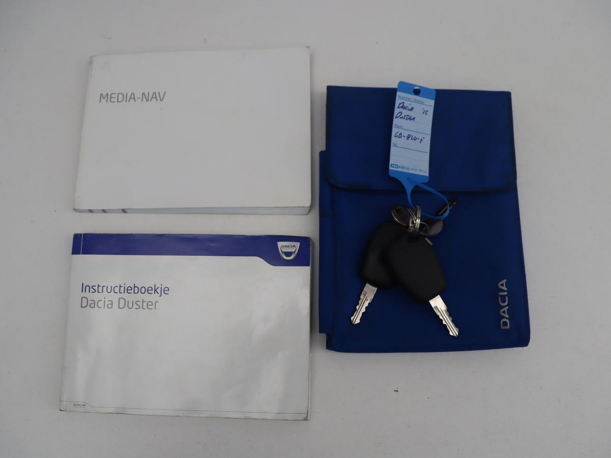 Dacia Duster Dacia Duster 1.2 TCe 4×2 Prestige | Trekhaak | Lichtmetaal 16” | Bluetooth | Navigatie | Cruise control | Park assist | Lederen stuurwiel |