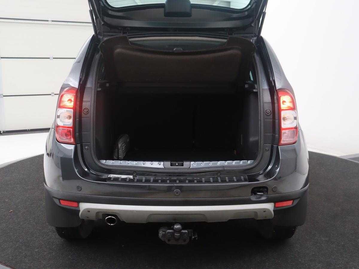 Dacia Duster Dacia Duster 1.2 TCe 4×2 Prestige | Trekhaak | Lichtmetaal 16” | Bluetooth | Navigatie | Cruise control | Park assist | Lederen stuurwiel |