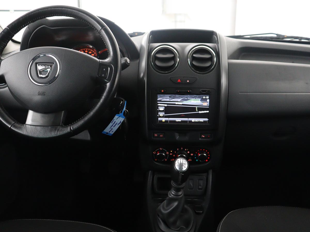 Dacia Duster Dacia Duster 1.2 TCe 4×2 Prestige | Trekhaak | Lichtmetaal 16” | Bluetooth | Navigatie | Cruise control | Park assist | Lederen stuurwiel |