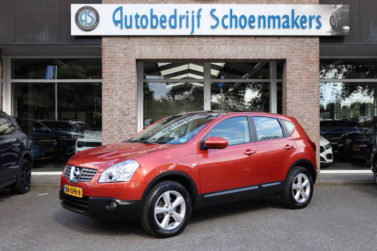 Nissan QASHQAI Nissan Qashqai 2.0 Tekna Premium LAGE-KM + NAP!! CAMERA TREKHAAK NAP PANO DAB CRUISE CLIMA ALL-SEASONS ENZ!