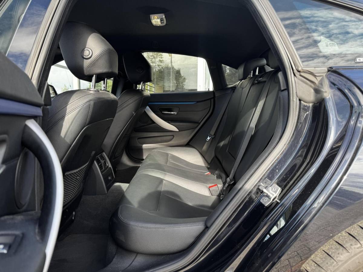 BMW 4 Serie BMW 4-serie Gran Coupé 420i High Excecutive|M-sport|LED|leer
