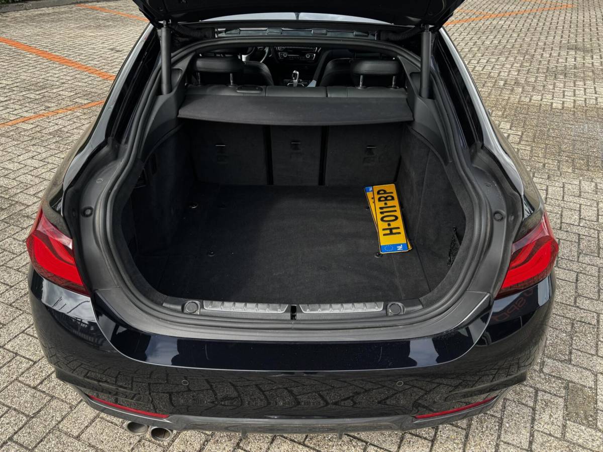BMW 4 Serie BMW 4-serie Gran Coupé 420i High Excecutive|M-sport|LED|leer