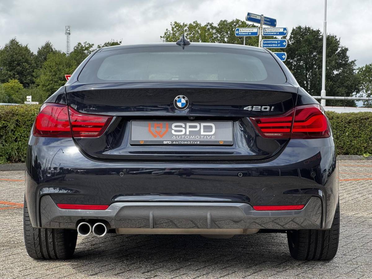 BMW 4 Serie BMW 4-serie Gran Coupé 420i High Excecutive|M-sport|LED|leer