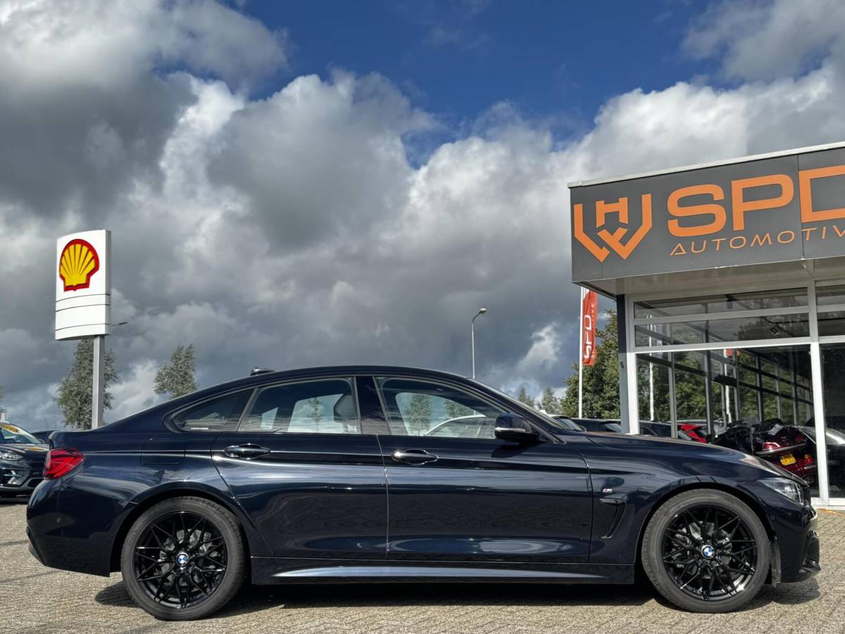 BMW 4 Serie BMW 4-serie Gran Coupé 420i High Excecutive|M-sport|LED|leer