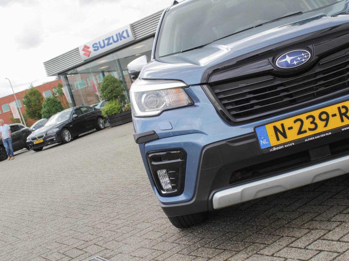 Subaru Forester Subaru Forester 2.0i e-BOXER Luxury | Navi | Camera | Trekhaak