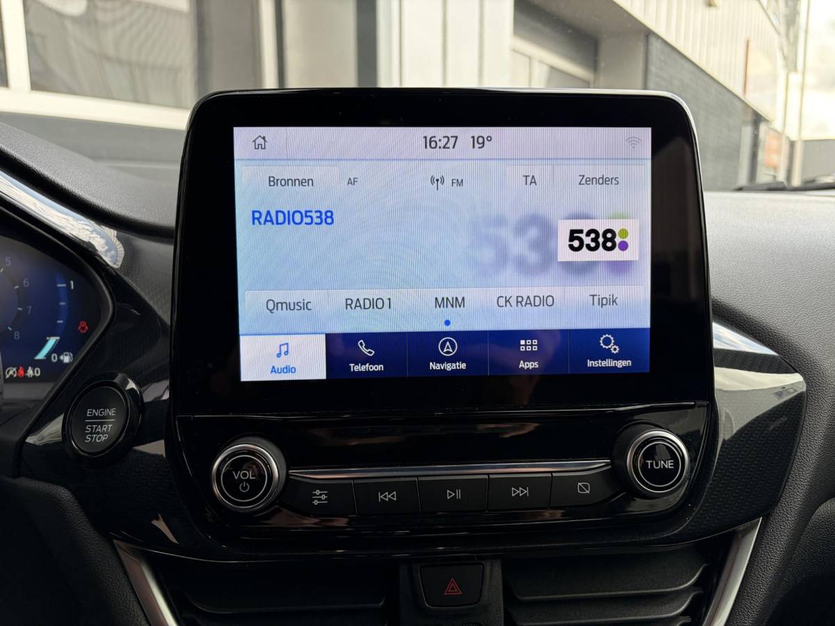 Ford Puma Ford Puma 1.0 EcoBoost Hybrid ST-Line | Parkeer sensor | Stoel verwarming | Elektrische spiegels |