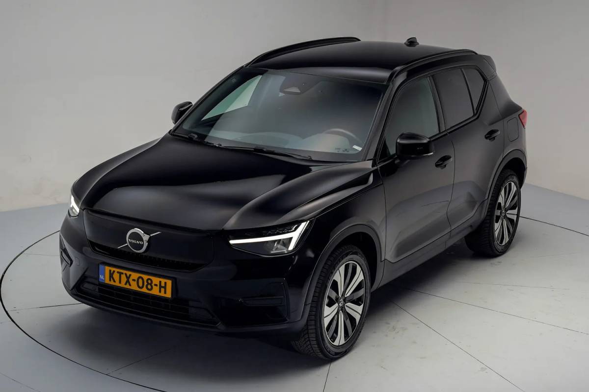 Volvo XC40 Volvo XC40 Recharge Plus Aut. [ Navi Camera Stoelverwarming ]