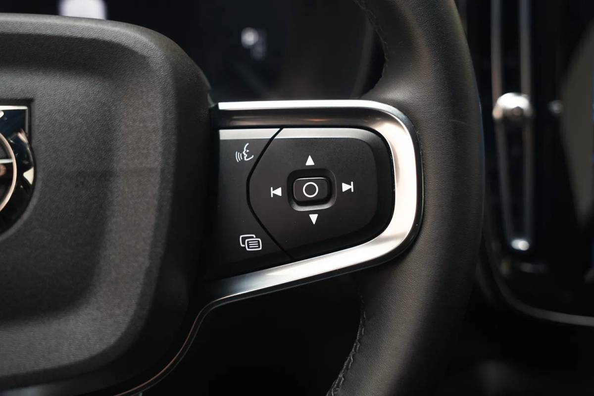 Volvo XC40 Volvo XC40 Recharge Plus Aut. [ Navi Camera Stoelverwarming ]