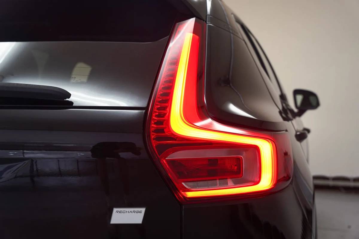 Volvo XC40 Volvo XC40 Recharge Plus Aut. [ Navi Camera Stoelverwarming ]