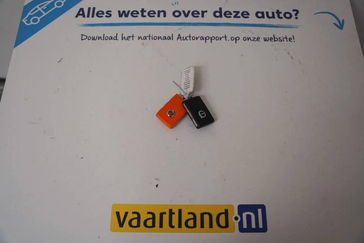 Volvo XC40 Volvo XC40 Recharge Plus Aut. [ Navi Camera Stoelverwarming ]