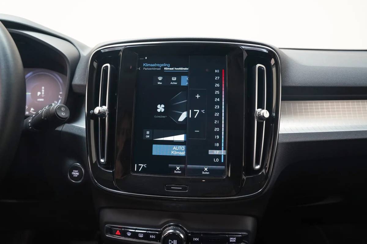 Volvo XC40 Volvo XC40 T4 Plug-in Inscription Expression Aut. [ Navi Adapt.cruise Camera ]