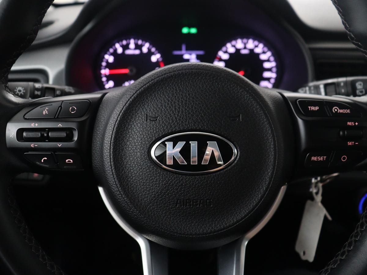 Kia Rio Kia Rio 1.0 TGDI DynamicLine | Carplay | Camera | Full LED | Cruise control | Navigatie | Lichtmetaal 15 ” | Full LED | DAB |