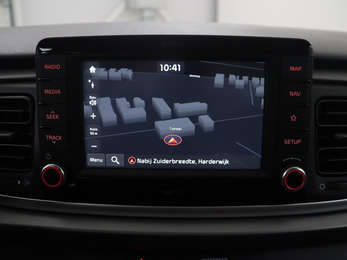 Kia Rio Kia Rio 1.0 TGDI DynamicLine | Carplay | Camera | Full LED | Cruise control | Navigatie | Lichtmetaal 15 ” | Full LED | DAB |