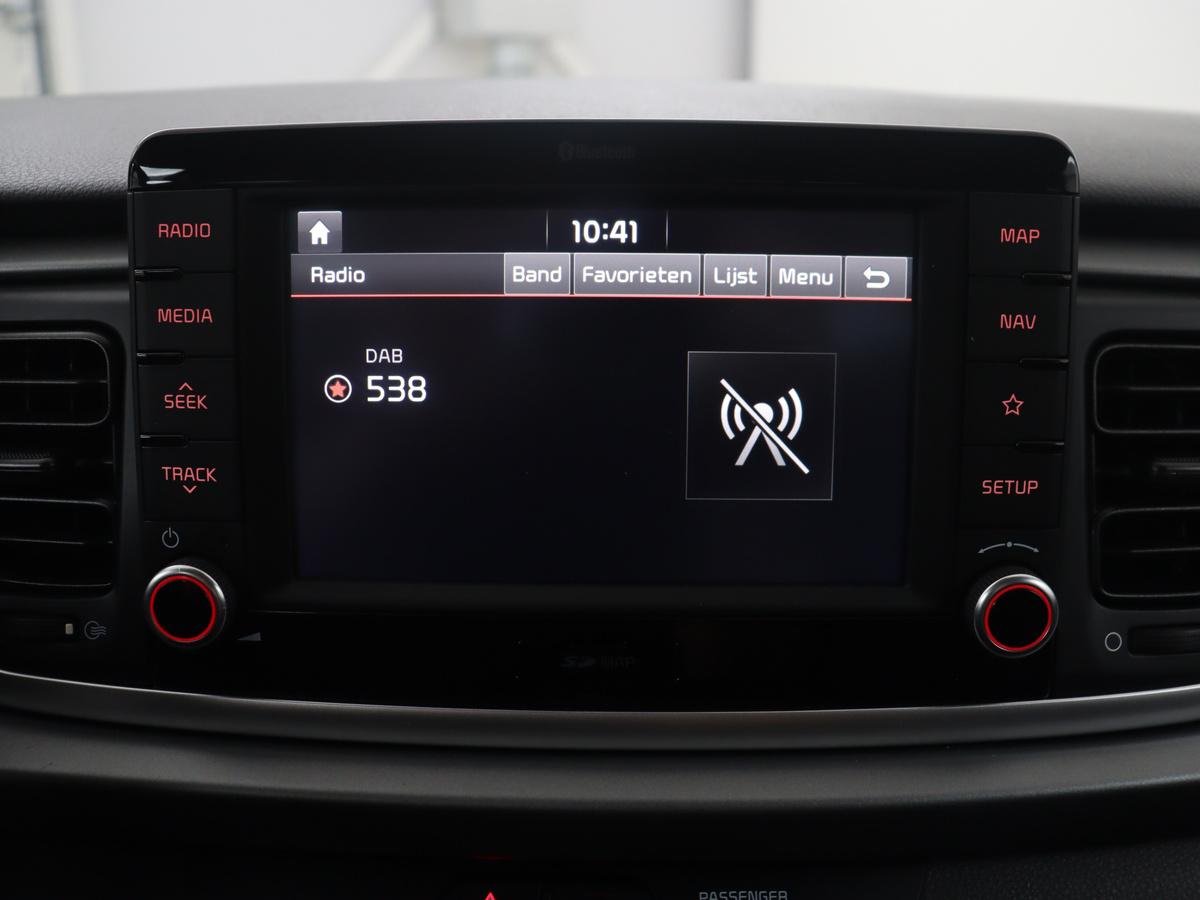 Kia Rio Kia Rio 1.0 TGDI DynamicLine | Carplay | Camera | Full LED | Cruise control | Navigatie | Lichtmetaal 15 ” | Full LED | DAB |