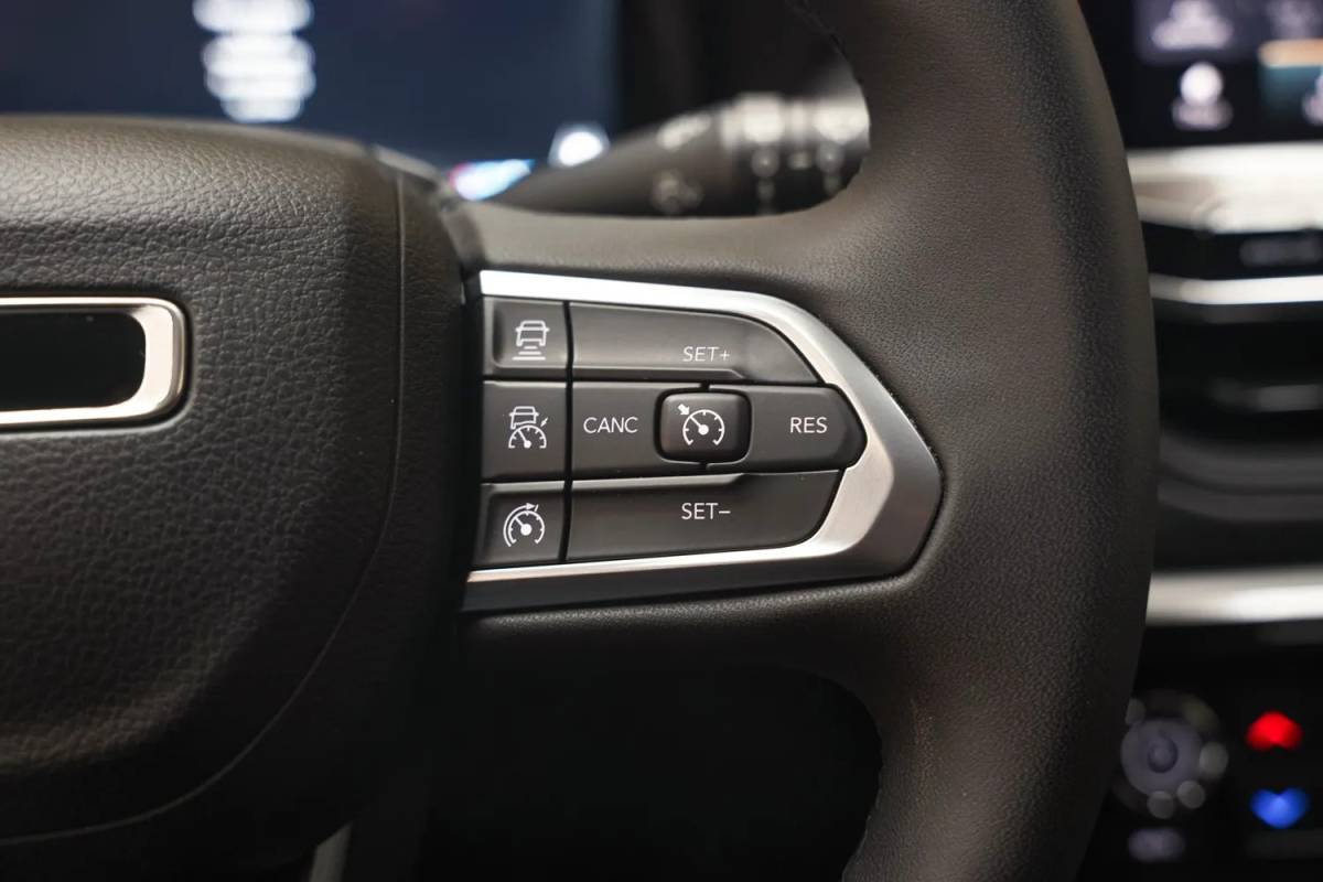 Jeep Compass Jeep Compass 1.5 e-Hybrid Summit Aut. [ Adapt.cruise Camera Leder ]