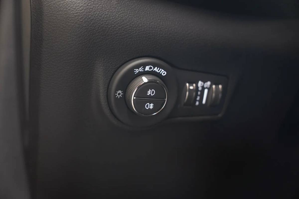 Jeep Compass Jeep Compass 1.5 e-Hybrid Summit Aut. [ Adapt.cruise Camera Leder ]