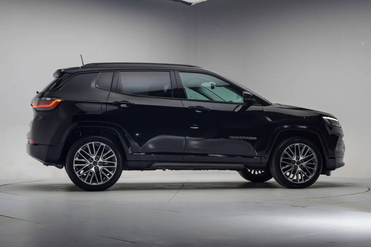 Jeep Compass Jeep Compass 1.5 e-Hybrid Summit Aut. [ Adapt.cruise Camera Leder ]