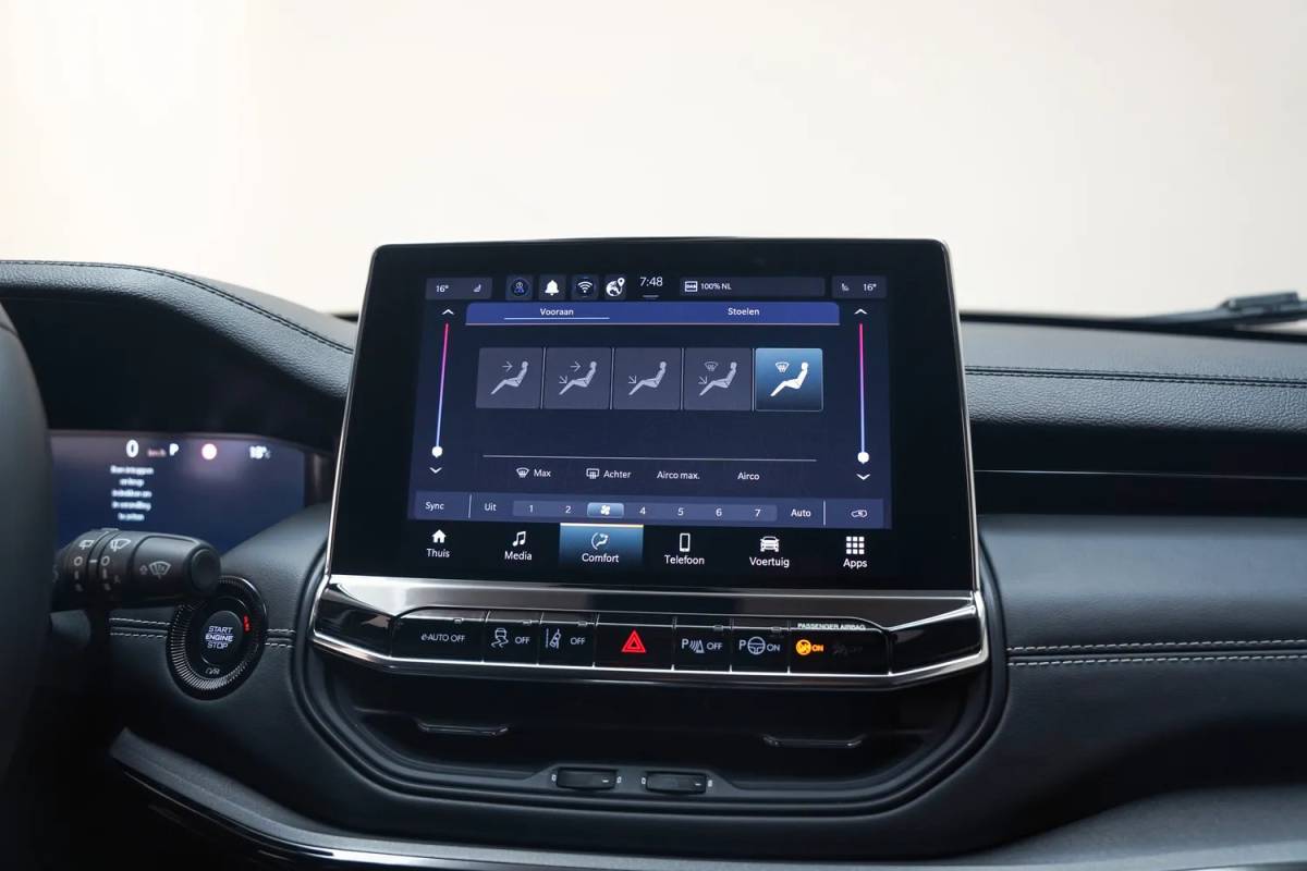 Jeep Compass Jeep Compass 1.5 e-Hybrid Summit Aut. [ Adapt.cruise Camera Leder ]