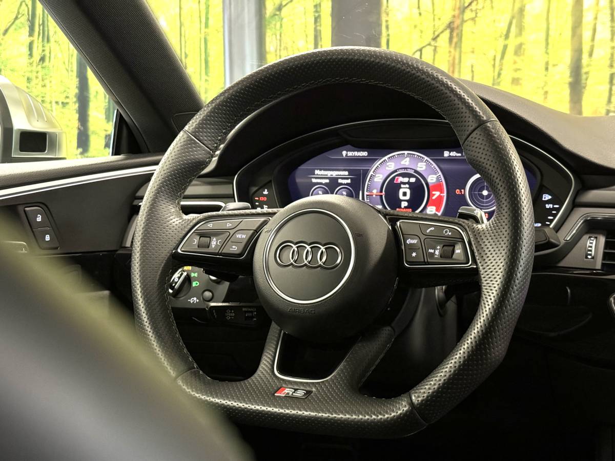 Audi RS5 Audi RS5 Coupé 2.9 TFSI quattro Pro Line Plus | 451 PK! | Panoramadak | Bang & Olufsen | Dynamic Pakket | Head-Up Display | 360 Graden Camera | Apple Carplay | Adaptieve Cruise Control | DAB | Led Matrix |