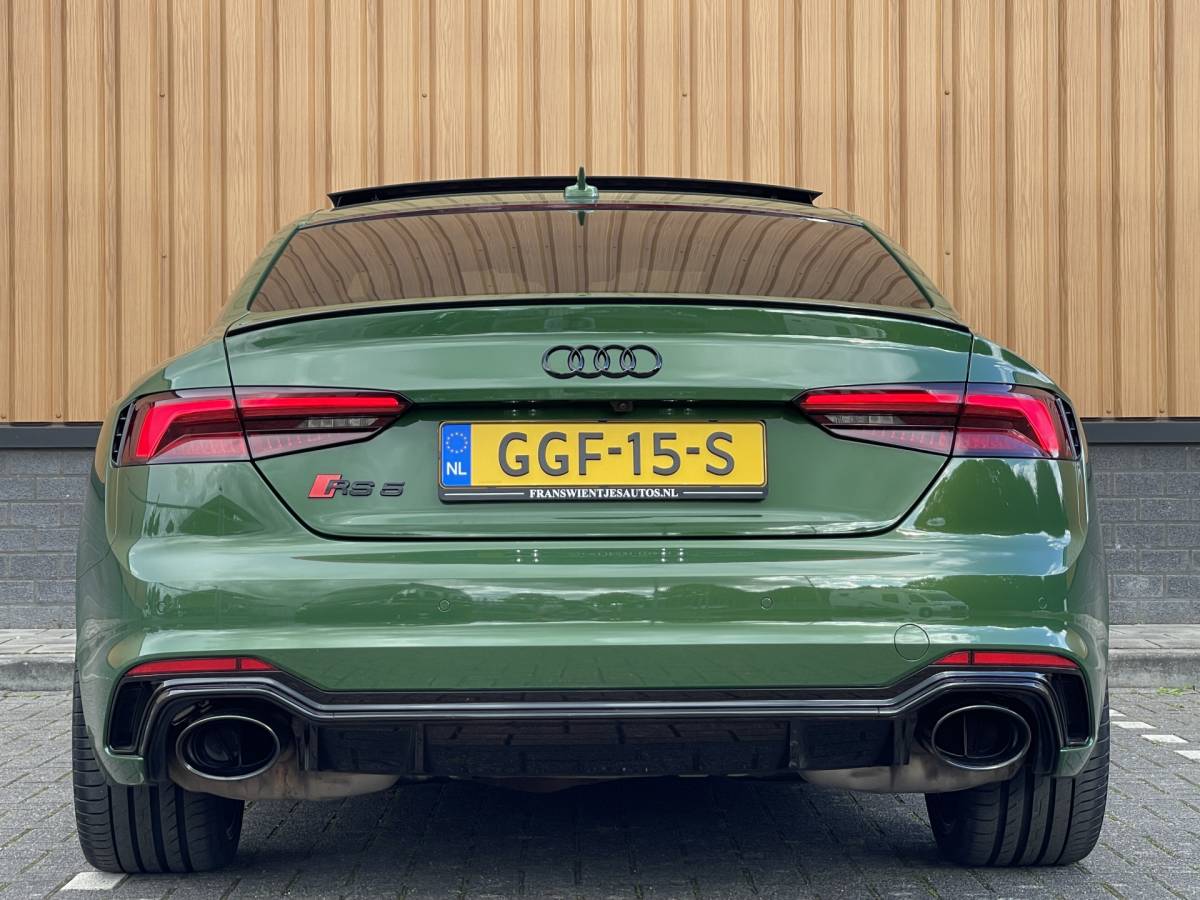 Audi RS5 Audi RS5 Coupé 2.9 TFSI quattro Pro Line Plus | 451 PK! | Panoramadak | Bang & Olufsen | Dynamic Pakket | Head-Up Display | 360 Graden Camera | Apple Carplay | Adaptieve Cruise Control | DAB | Led Matrix |