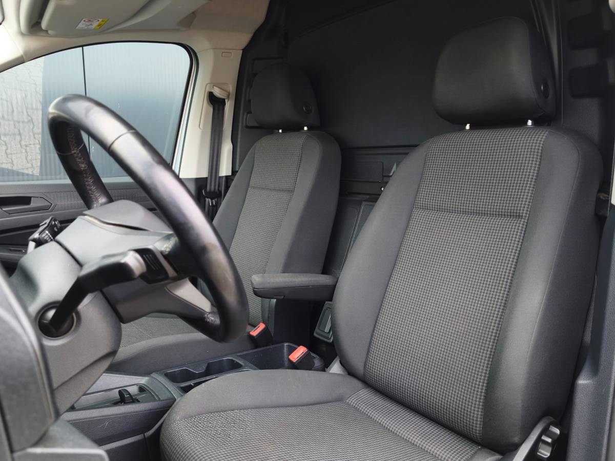 Volkswagen Caddy Volkswagen Caddy Cargo 2.0TDI DSG ADAPTIVE CRUISE CLIMATE PDC