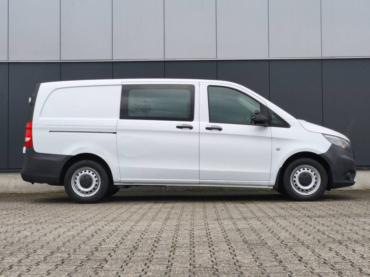 Mercedes-Benz Vito Mercedes-Benz Vito 114CDI LANG DUBBELE CABINE AUT CLIMATE CRUISE
