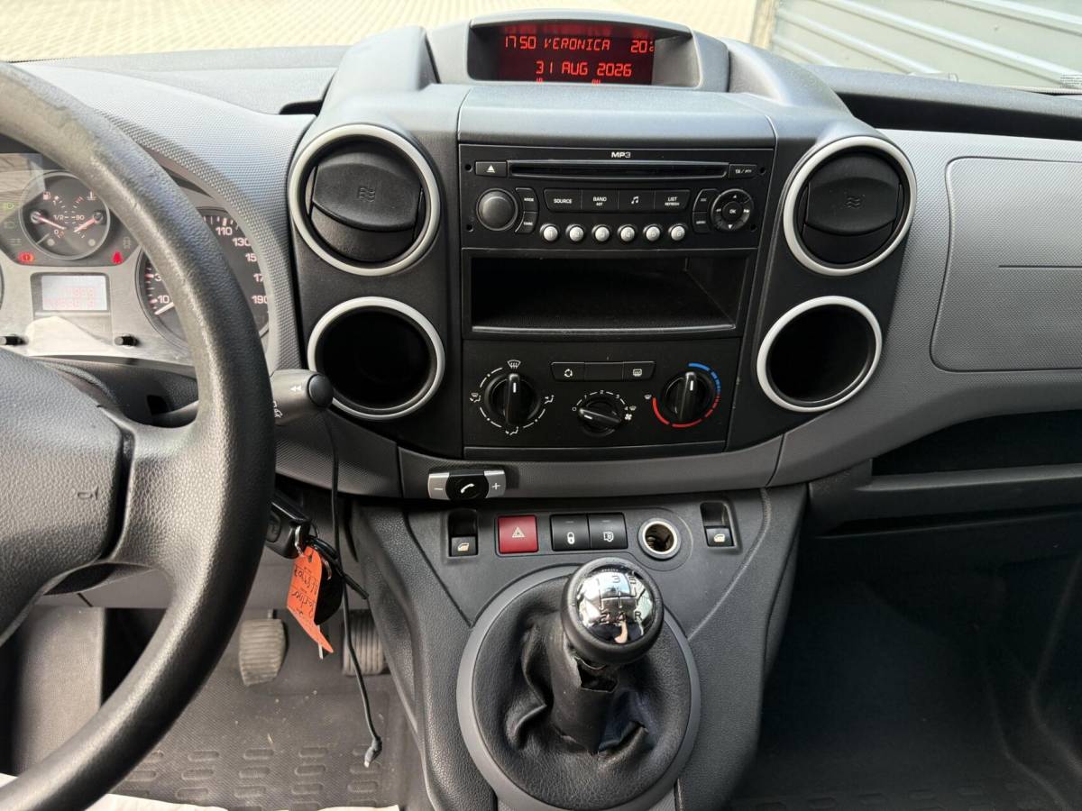 Peugeot Partner Peugeot Partner bestel 120 1.6-16V Benzine Grijs kenteken