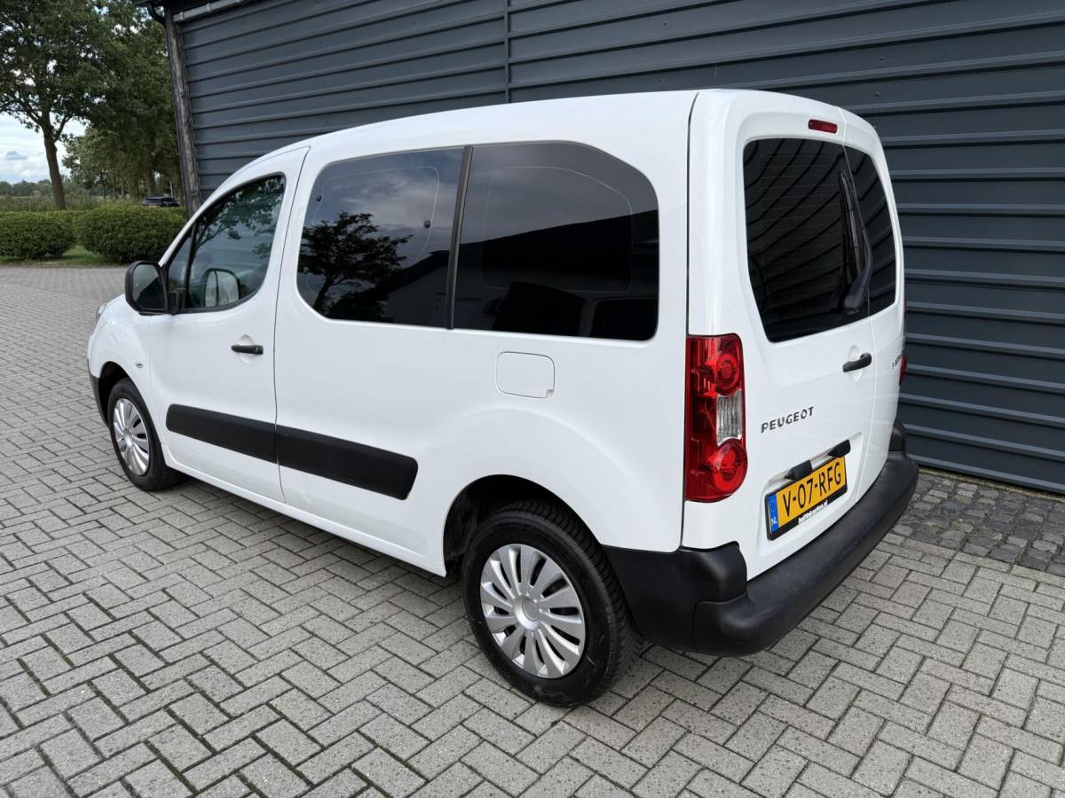 Peugeot Partner Peugeot Partner bestel 120 1.6-16V Benzine Grijs kenteken