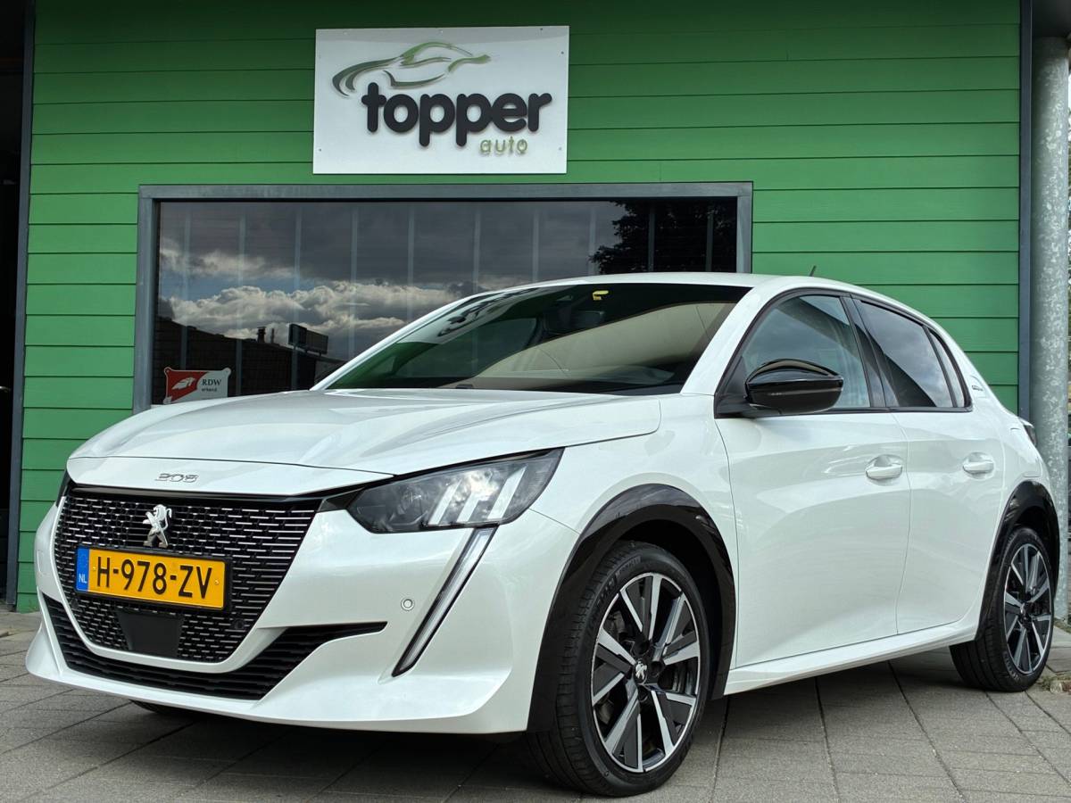 Peugeot 208 Peugeot 208 1.2 PureTech GT-Line|2e Eigenaar|Navigatie|Camera|CruiseControl|Climatronic|PDC|NAP|