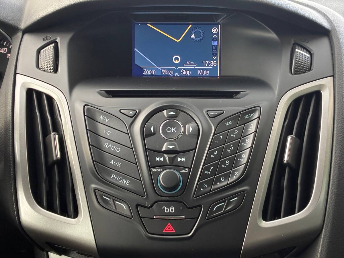 Ford Focus Ford Focus 1.0 EcoBoost Edition|2e Eigenaar|D-riem v.v.|Navigatie|Airco|CruiseControl|Trekhaak|Nieuwe APK|NAP|