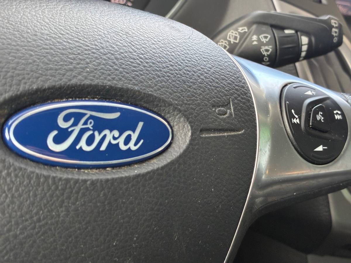 Ford Focus Ford Focus 1.0 EcoBoost Edition|2e Eigenaar|D-riem v.v.|Navigatie|Airco|CruiseControl|Trekhaak|Nieuwe APK|NAP|